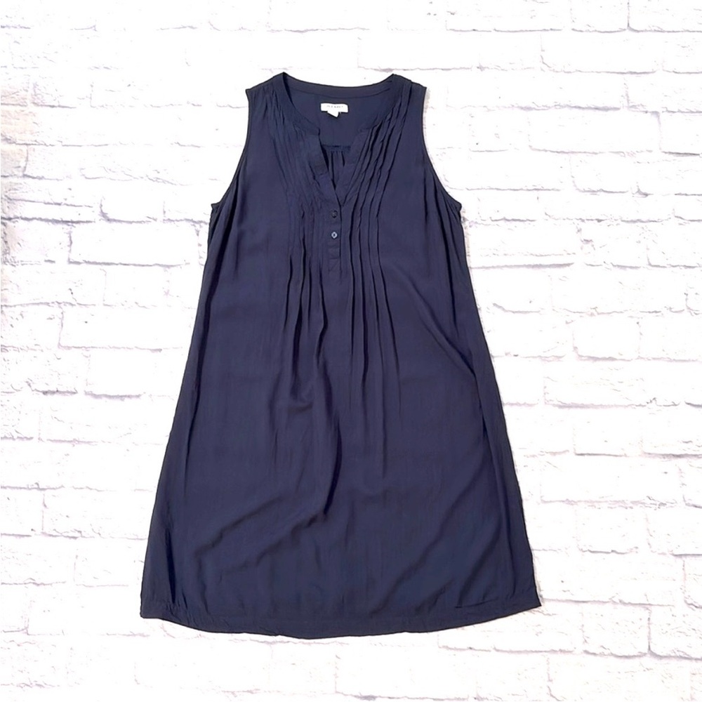 Old Navy Sleeveless Shift Dress Pintuck Pleated Front Tank Navy Blue Size Small